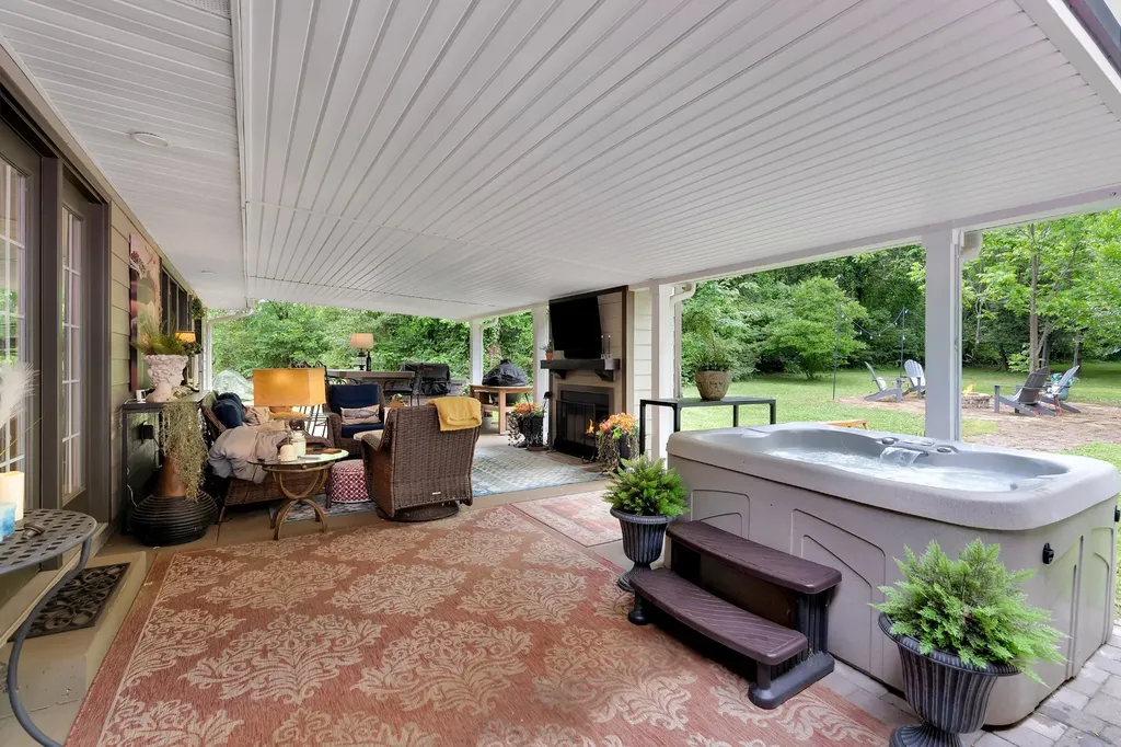 105 8th Ave, SE Winchester TN 37398