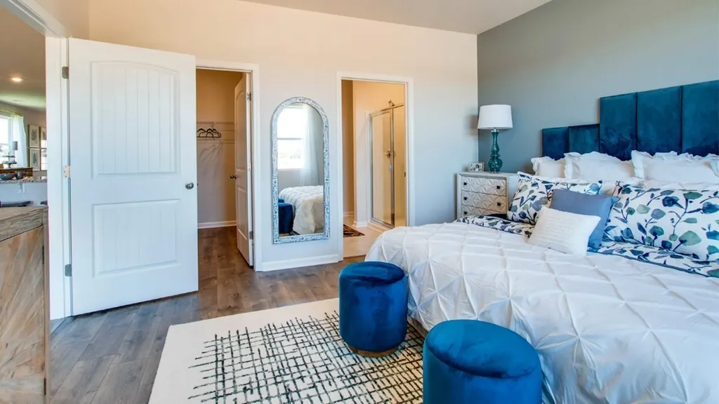 2219 Quinn White House TN 37188