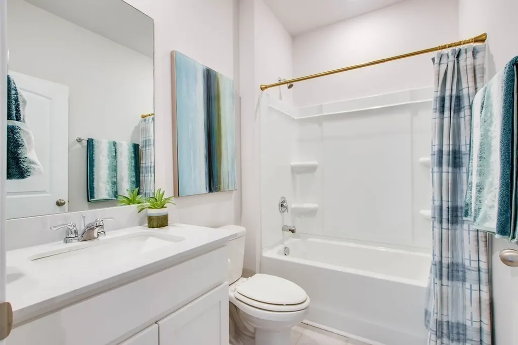 2219 Quinn White House TN 37188