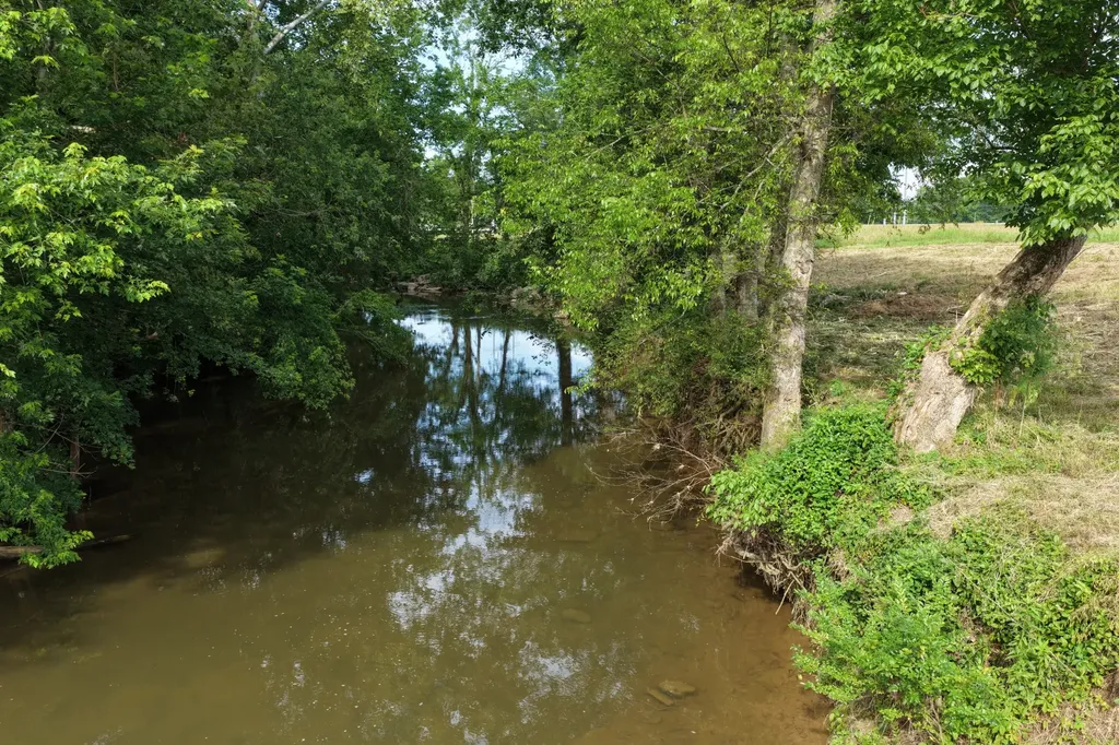 0 West Road Wartrace TN 37183