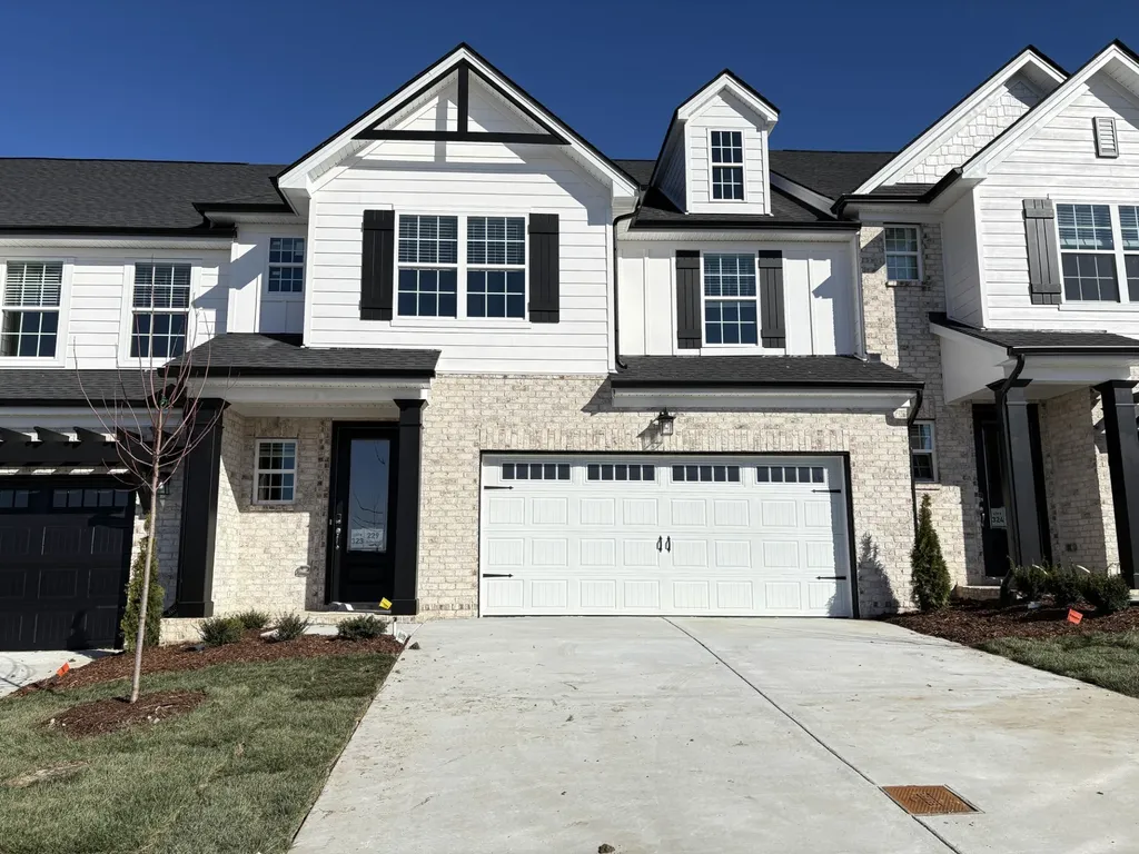229 Glencrest Drive Lot 323 Hendersonville TN 37075