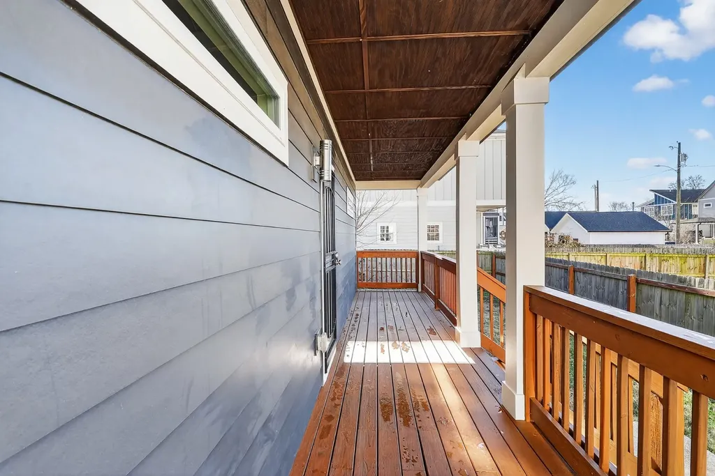 1917 9th Ave, N Nashville TN 37208