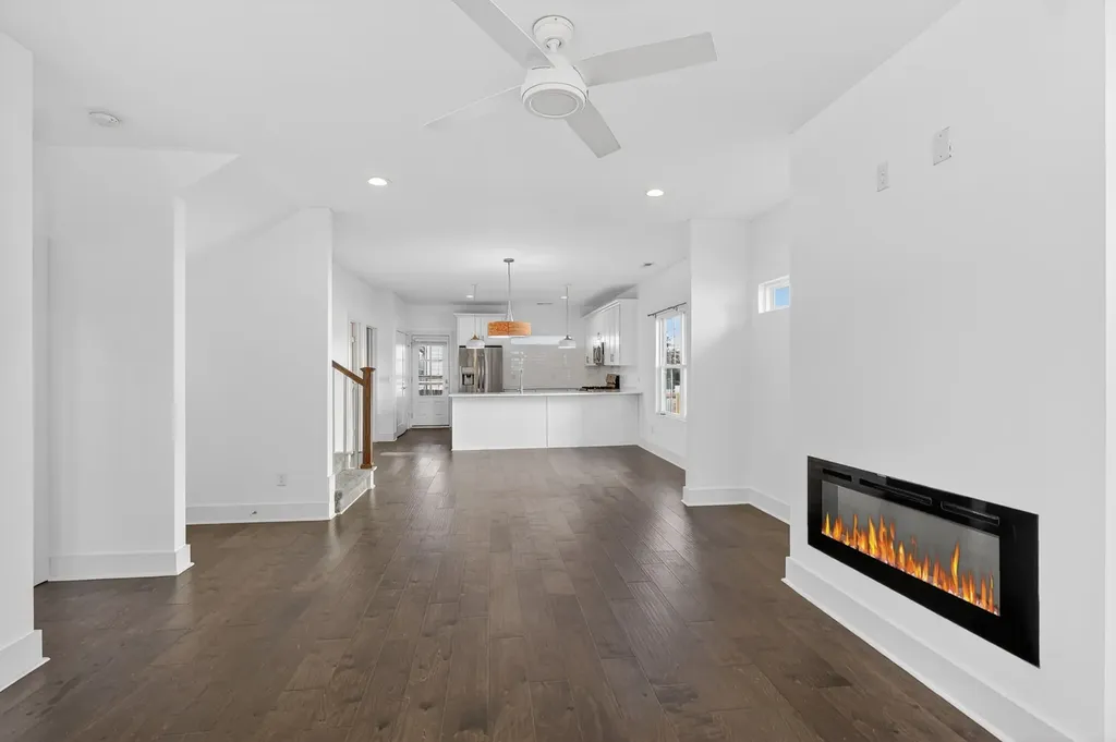 1917 9th Ave, N Nashville TN 37208