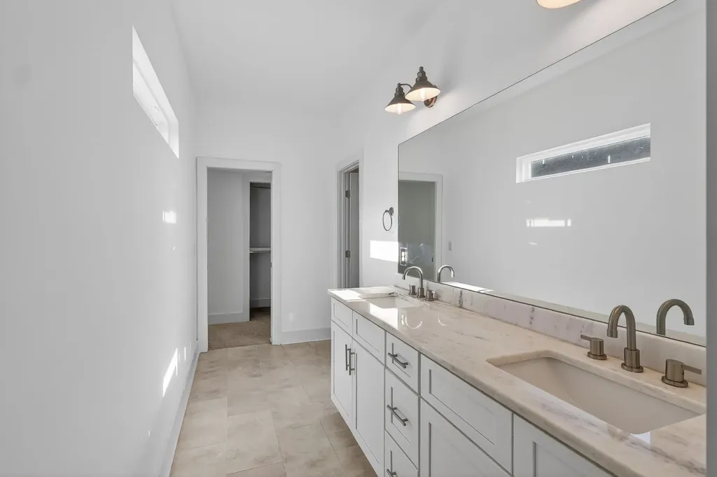 1917 9th Ave, N Nashville TN 37208