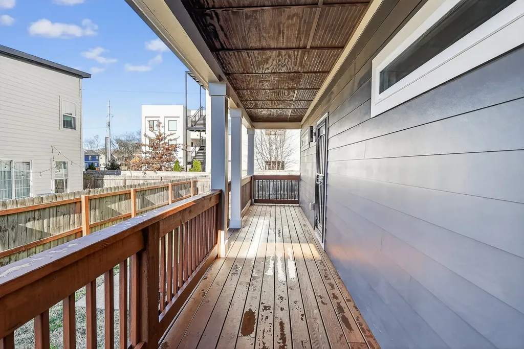 1917 9th Ave, N Nashville TN 37208