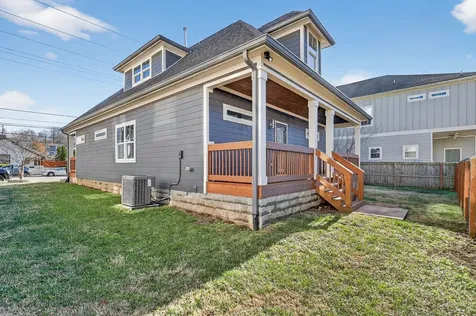 1917 9th Ave, N Nashville TN 37208
