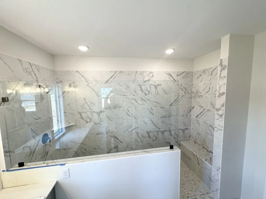 1933 Hildebrand Lane Columbia TN 38401