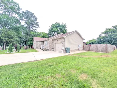 661 Portland Boulevard Portland TN 37148