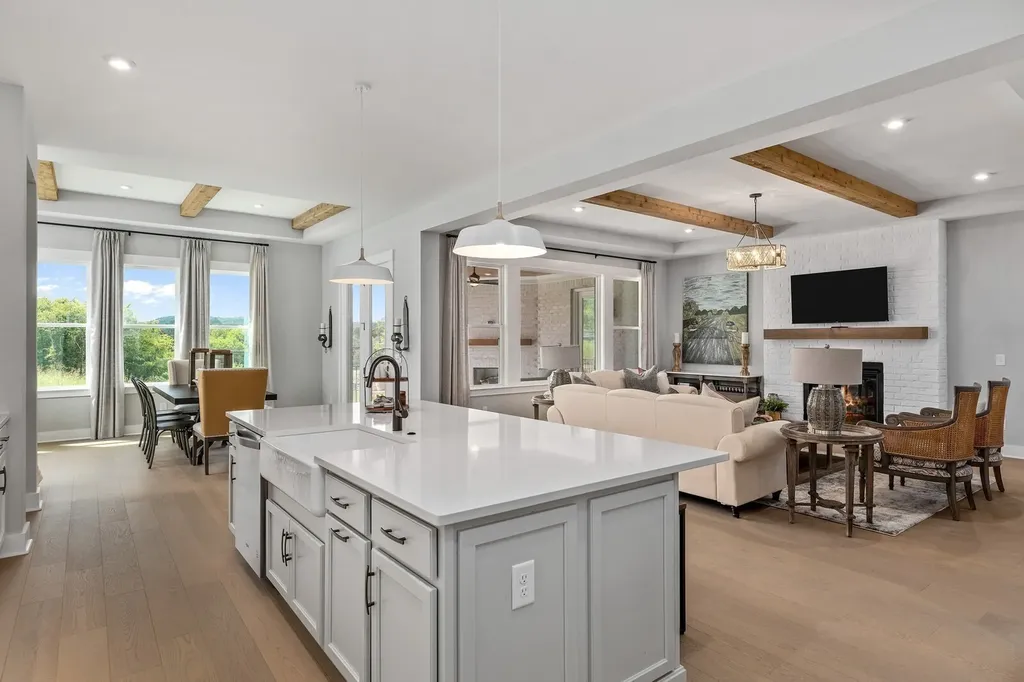 7272 Ruzek Court Fairview TN 37062