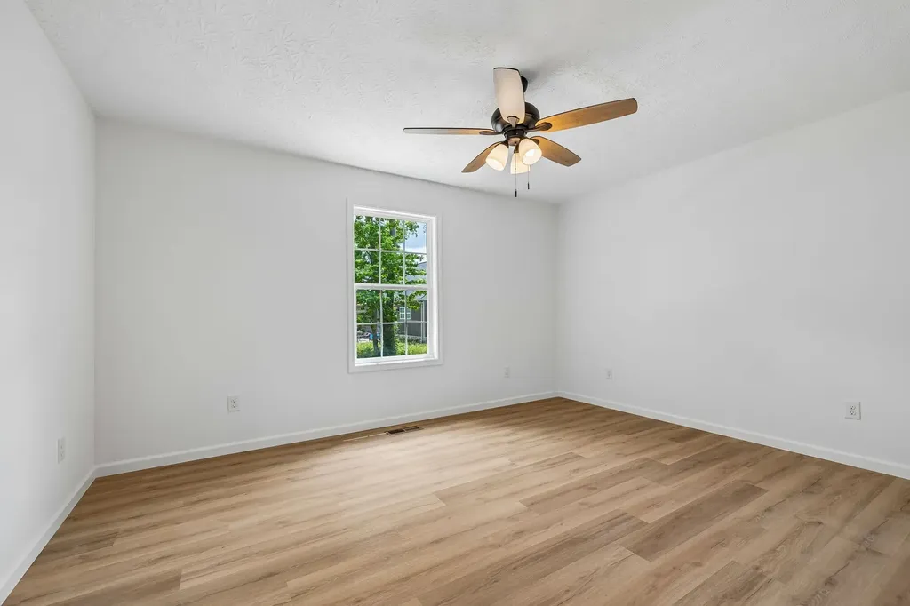 317 Cassie Drive Lafayette TN 37083