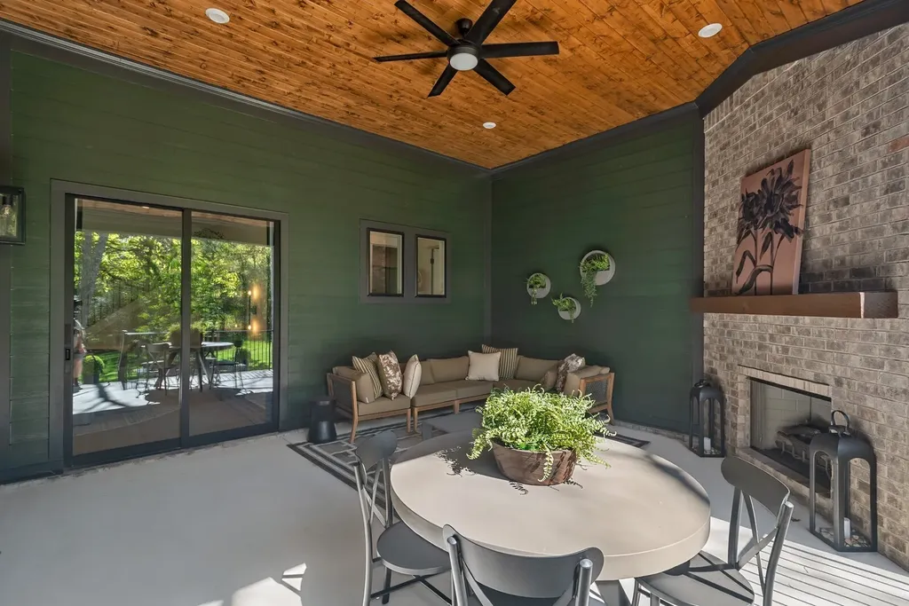 7299 Florim Court Fairview TN 37062