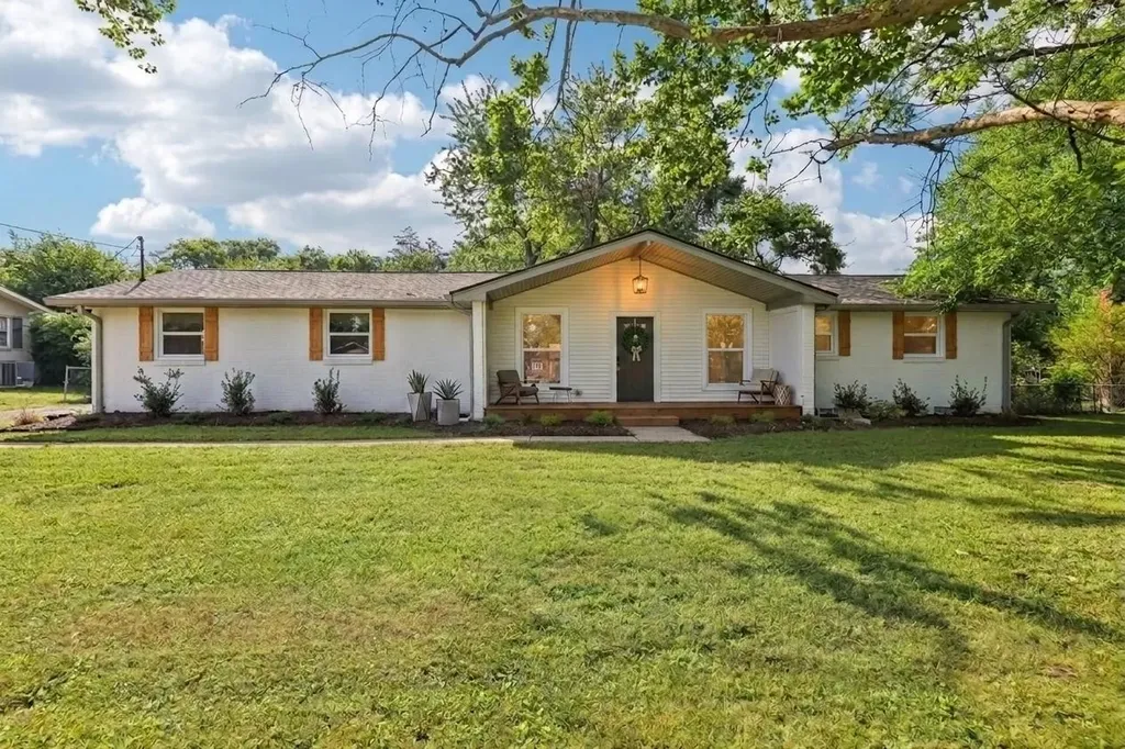 172 Gatone Drive Hendersonville TN 37075