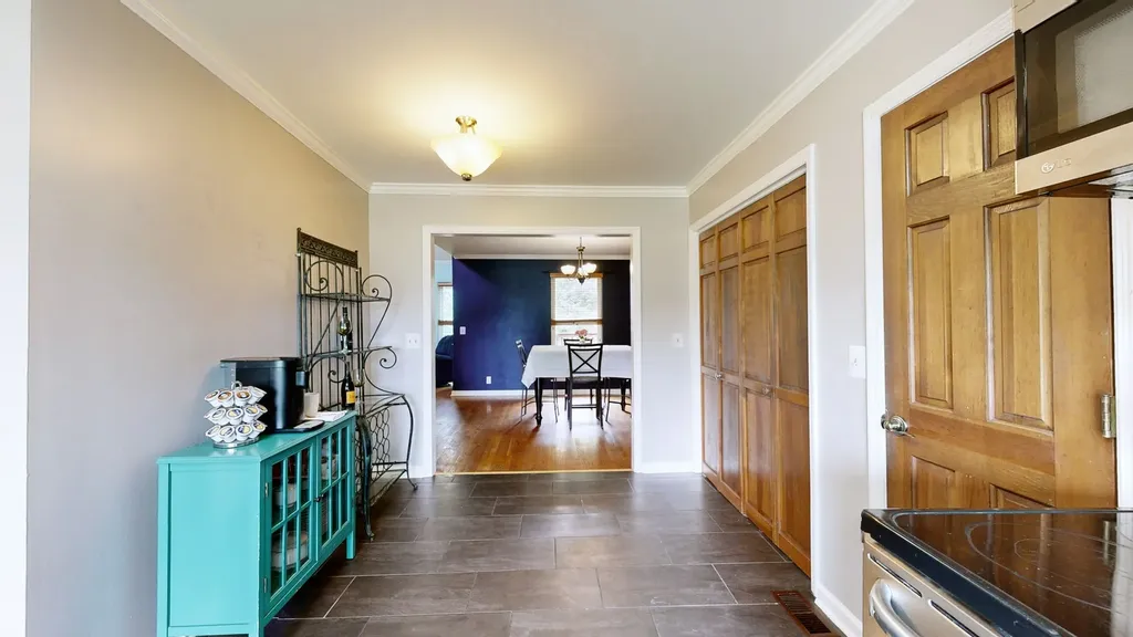 2128 E Hill Drive Madison TN 37115