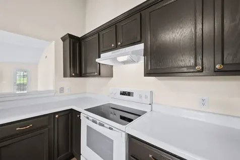 2300 Broadview Drive Nashville TN 37217