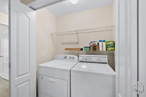 2300 Broadview Drive Nashville TN 37217