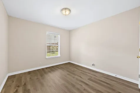 2300 Broadview Drive Nashville TN 37217