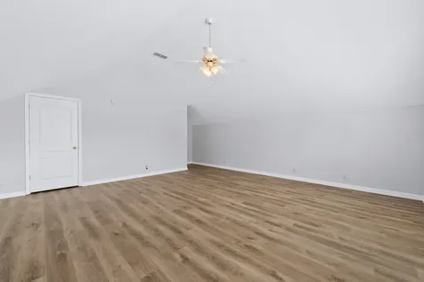 2300 Broadview Drive Nashville TN 37217