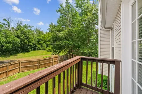 2300 Broadview Drive Nashville TN 37217