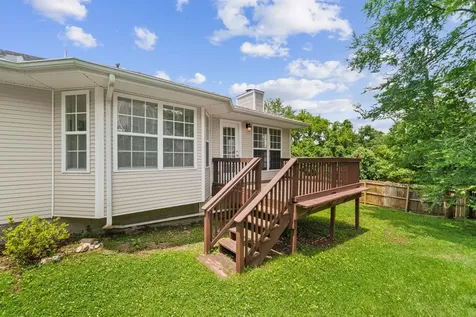 2300 Broadview Drive Nashville TN 37217