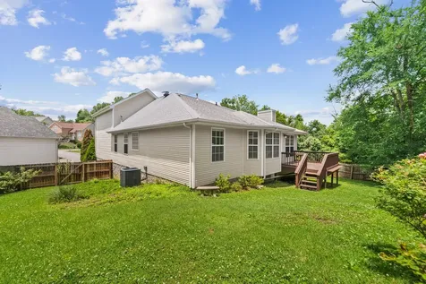 2300 Broadview Drive Nashville TN 37217
