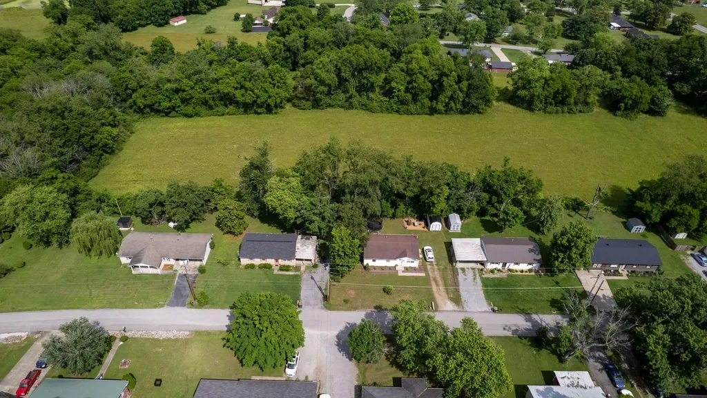 916 Turner Drive Hartsville TN 37074