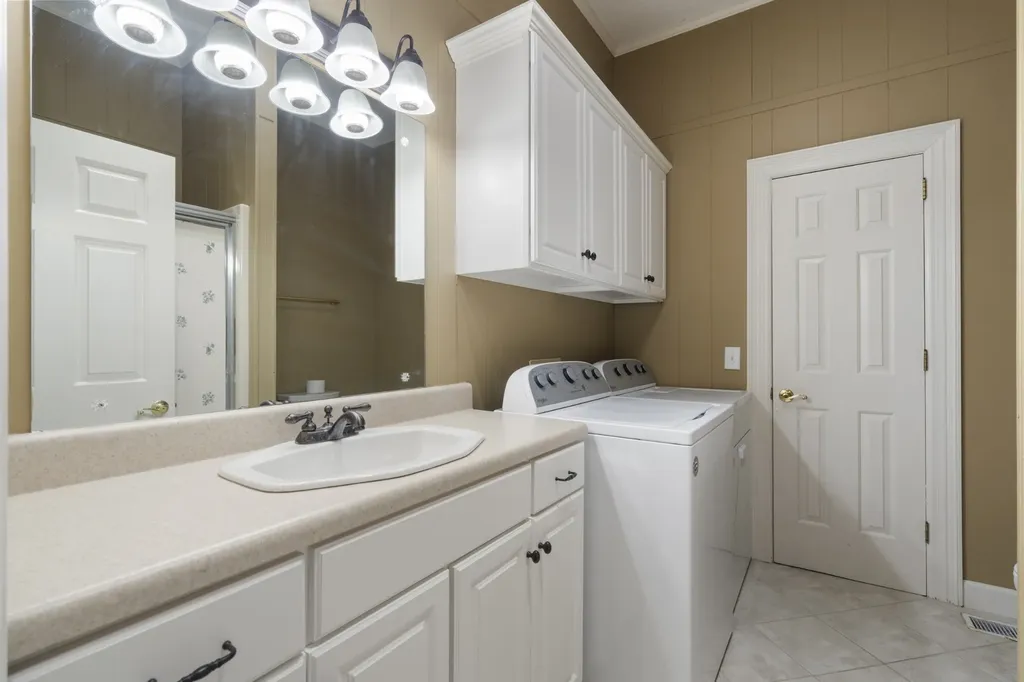 201 Vineyard Way Lebanon TN 37087
