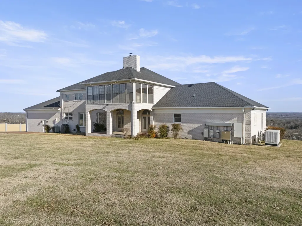 201 Vineyard Way Lebanon TN 37087
