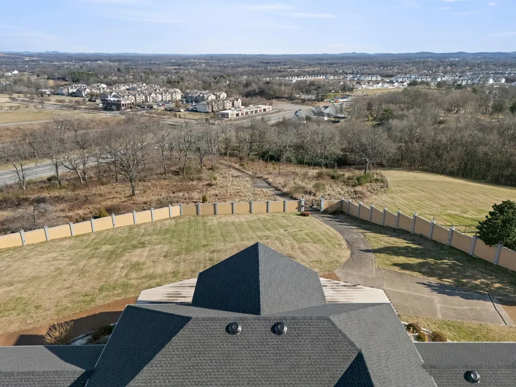 201 Vineyard Way Lebanon TN 37087