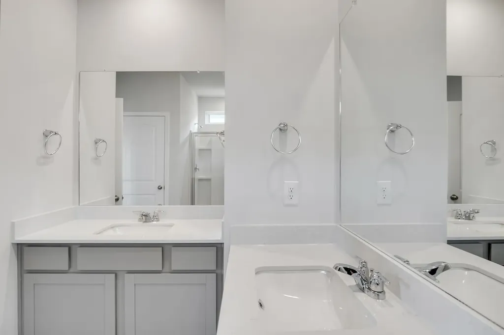 2486 Quinn Drive White House TN 37188
