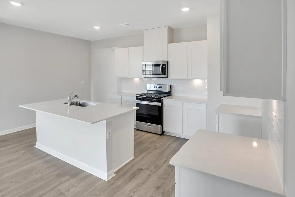 6632 Japonica Lane White House TN 37188