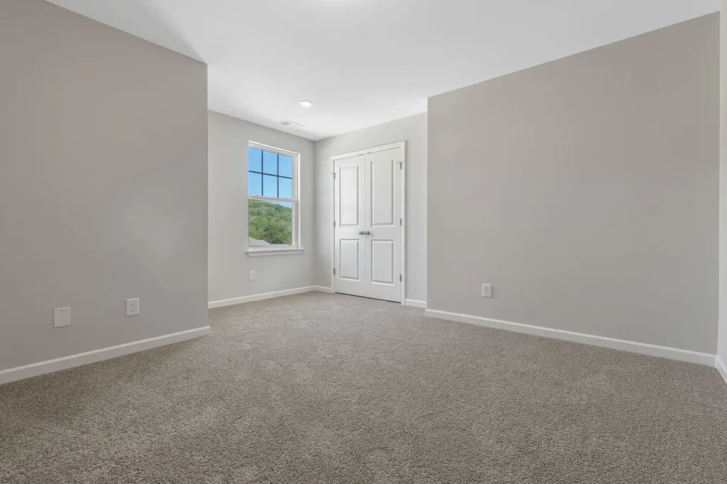 6219 Kenwyn Pass Smyrna TN 37167