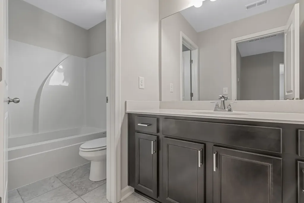 6219 Kenwyn Pass Smyrna TN 37167