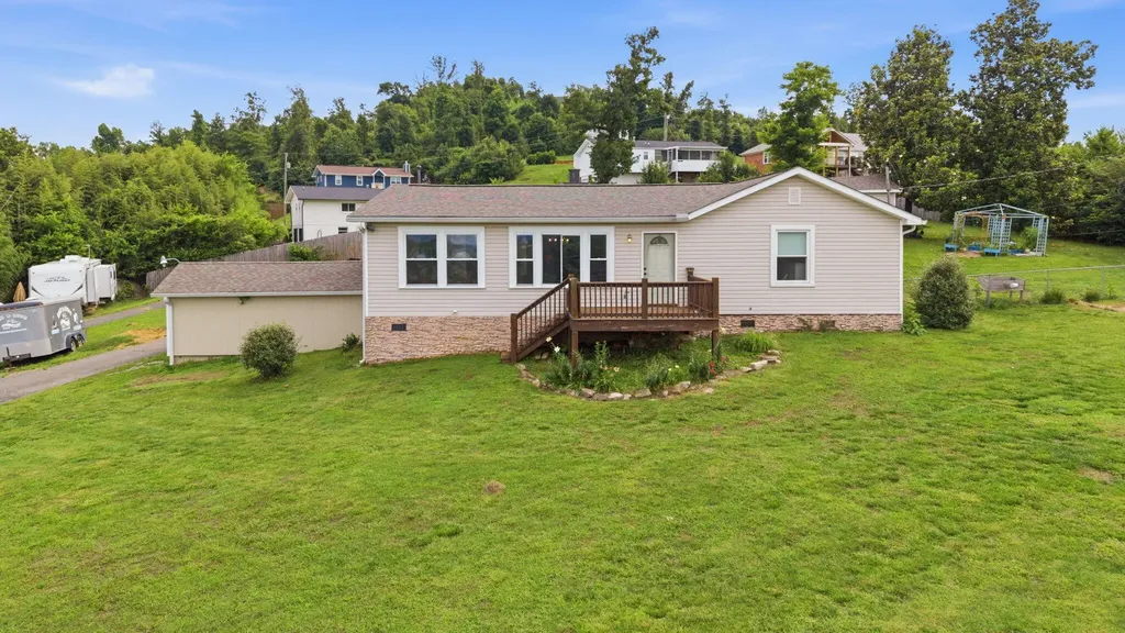 7909 Standifer Gap Road Chattanooga TN 37421
