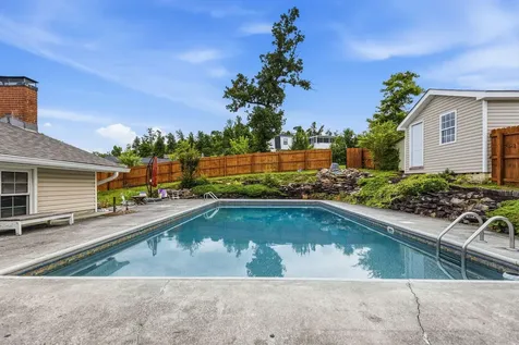 7909 Standifer Gap Road Chattanooga TN 37421