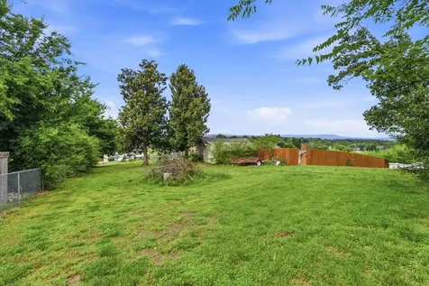 7909 Standifer Gap Road Chattanooga TN 37421