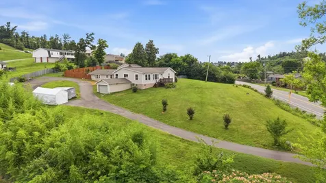 7909 Standifer Gap Road Chattanooga TN 37421