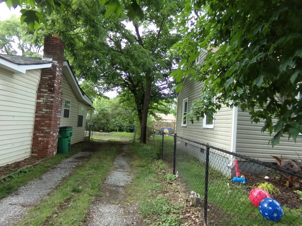 305 Hickory Street Madison TN 37115