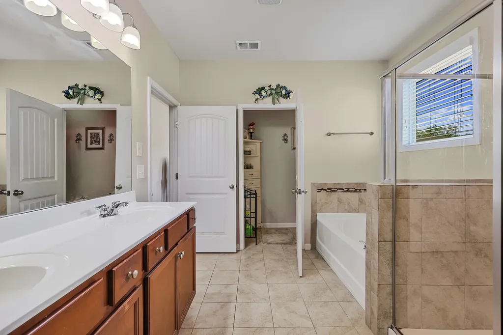 6515 Tulip Tree Drive Murfreesboro TN 37128