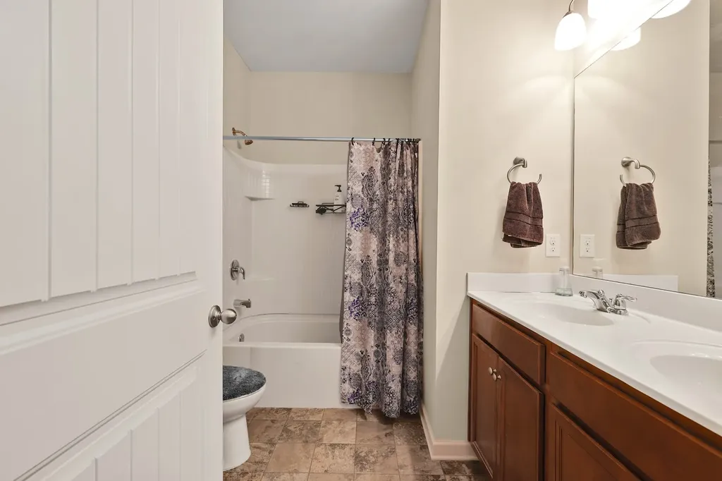 6515 Tulip Tree Drive Murfreesboro TN 37128