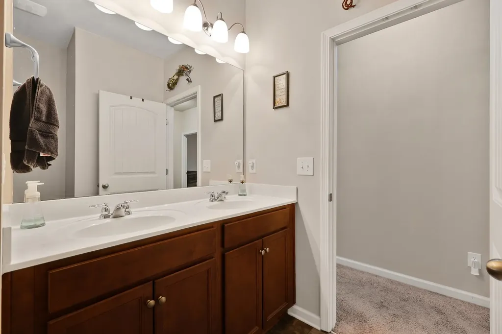 6515 Tulip Tree Drive Murfreesboro TN 37128