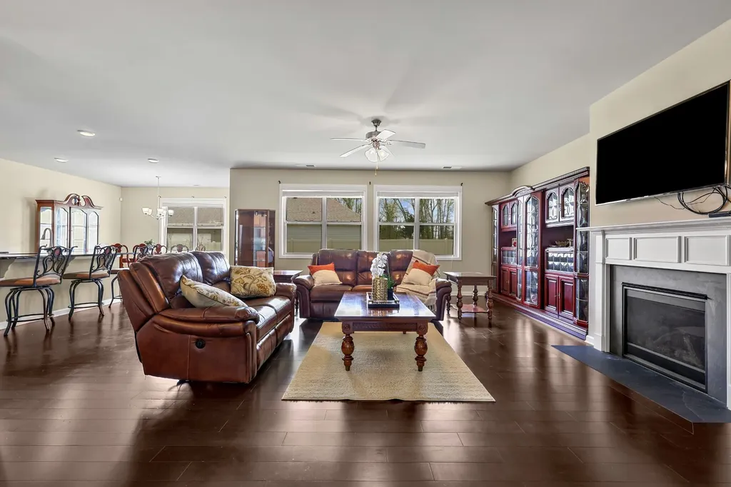 6515 Tulip Tree Drive Murfreesboro TN 37128