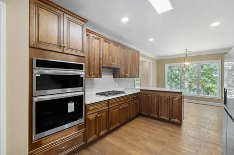 980 Skyline Drive Clifton TN 38425