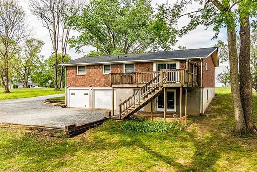 403 Rosehill Court Goodlettsville TN 37072