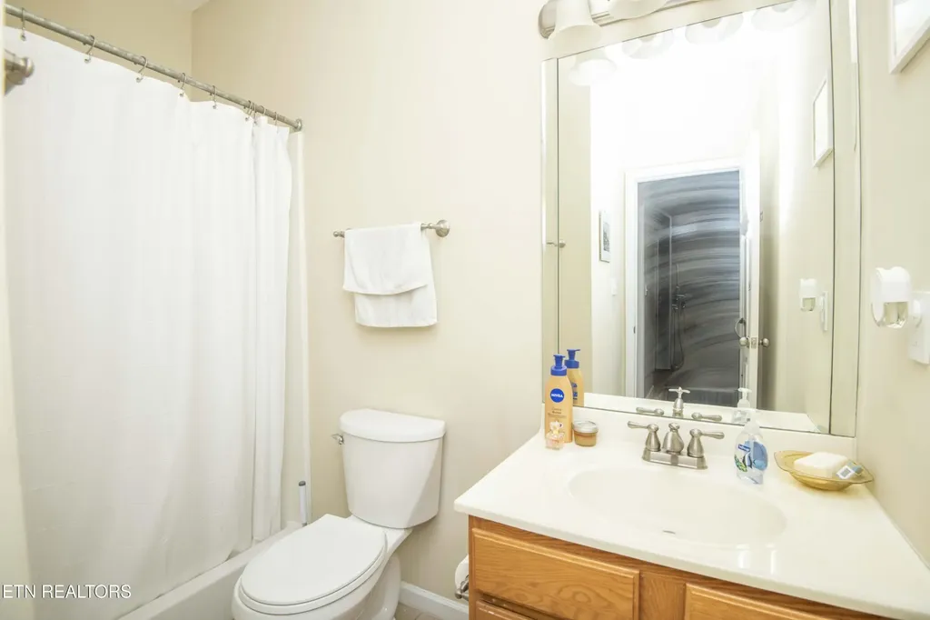 3307 Cummins Lane Knoxville TN 37921