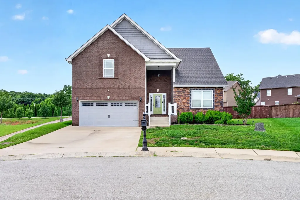 1031 Christian James Court Clarksville TN 37043