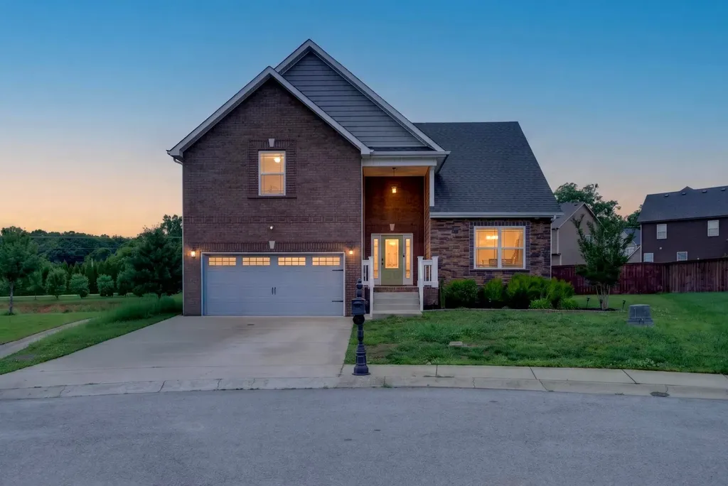 1031 Christian James Court Clarksville TN 37043