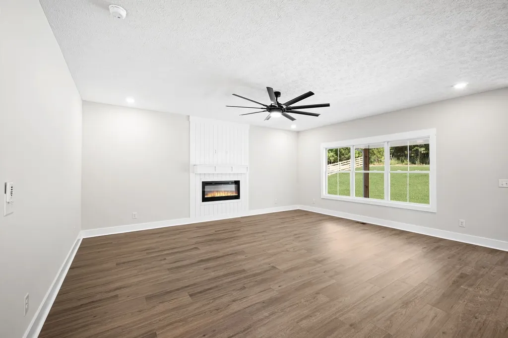 48 Powell Road Clarksville TN 37043