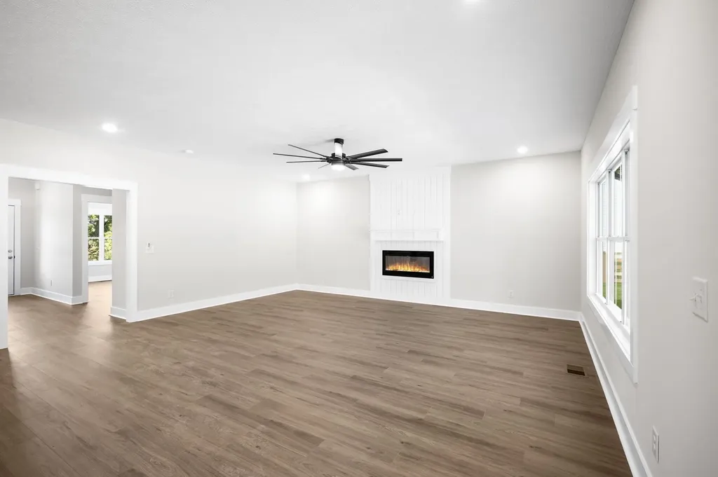 48 Powell Road Clarksville TN 37043