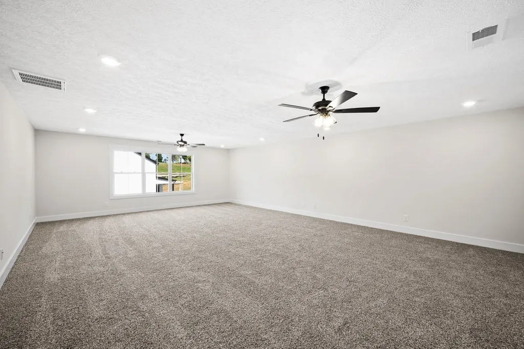48 Powell Road Clarksville TN 37043