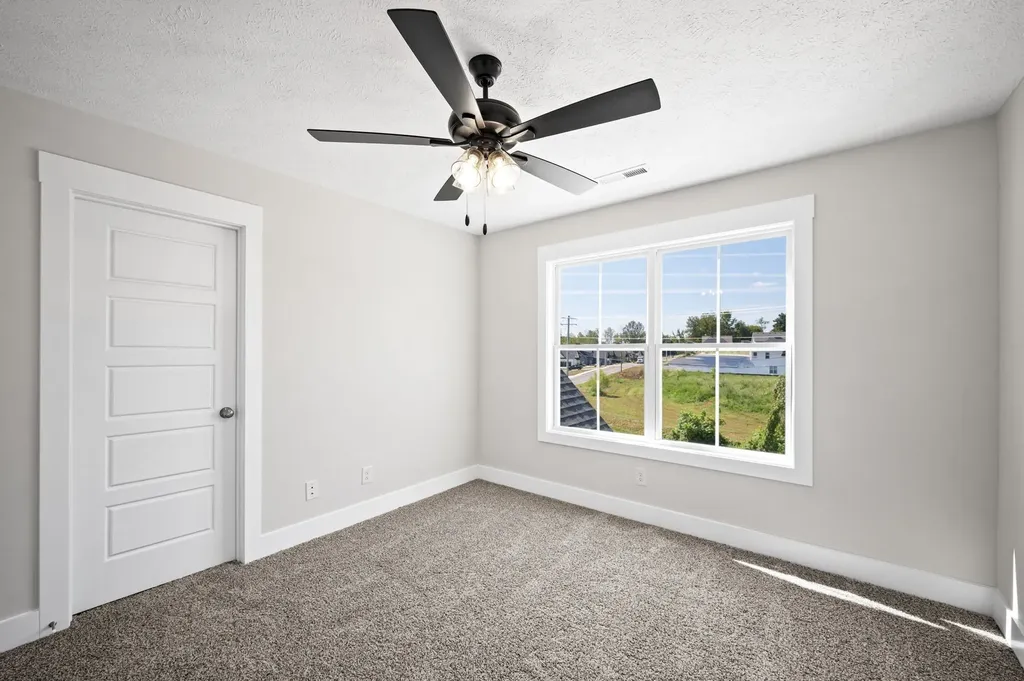 48 Powell Road Clarksville TN 37043
